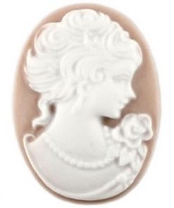 Cabochons beige wit camee lady 13x18mm