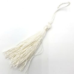 Kwastjes 9cm off-white