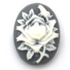 Cabochons Grijs wit camee roos 13x18mm