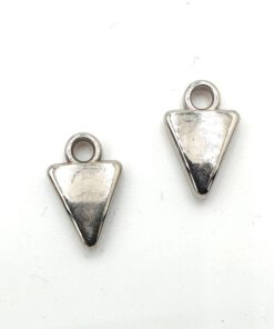 Metallook bedel driehoek 15x9mm zilver