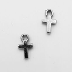 Metallook bedel Kruis 11x7mm antiek zilver