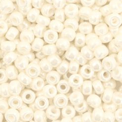 Miyuki rocailles 8/0 Ceylon antique ivory pearl
