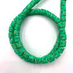 Polymeer tube kralen groen met bloemetjes 6mm