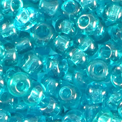 Glaskralen Rocailles 6/0 (4mm) Transparent ocean blue 