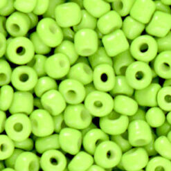 Glaskralen Rocailles 6/0 (4mm) Apple green